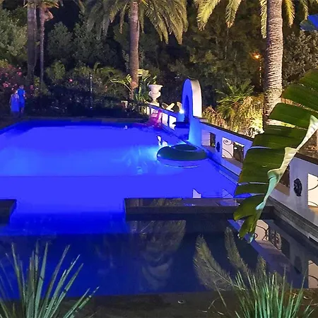 Awesome In Saint-raphael With Kitchen דירה